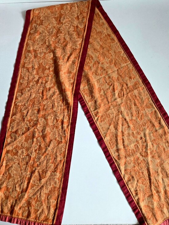 Williams Sonoma Other - Williams Sonoma San Francisco Linen Cotton Bland Long Table Runner